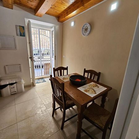 Perla Marina Ortigia Villa Syracuse Eksteriør billede